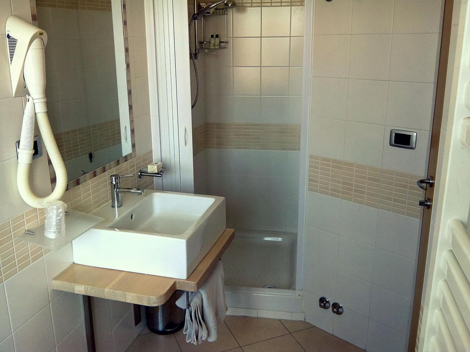Hotel Conte Ruggero แซร์รา ซาน บรูโน ห้อง รูปภาพ