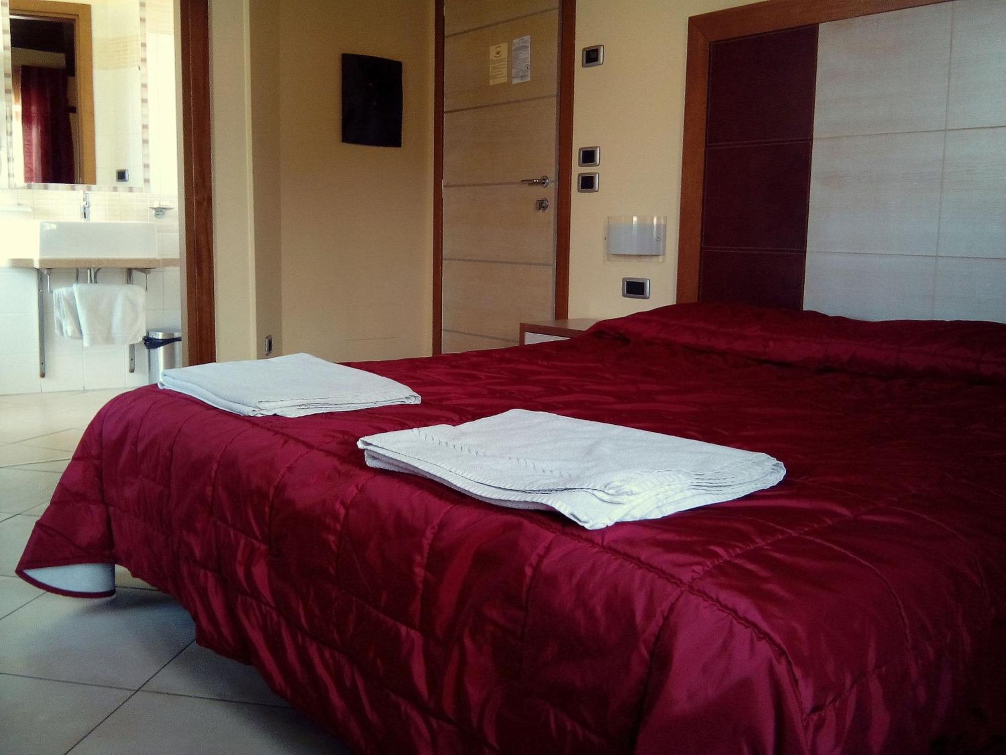 Hotel Conte Ruggero แซร์รา ซาน บรูโน ห้อง รูปภาพ