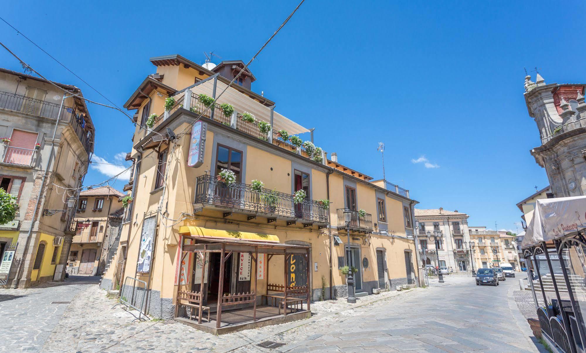 Hotel Conte Ruggero แซร์รา ซาน บรูโน ภายนอก รูปภาพ